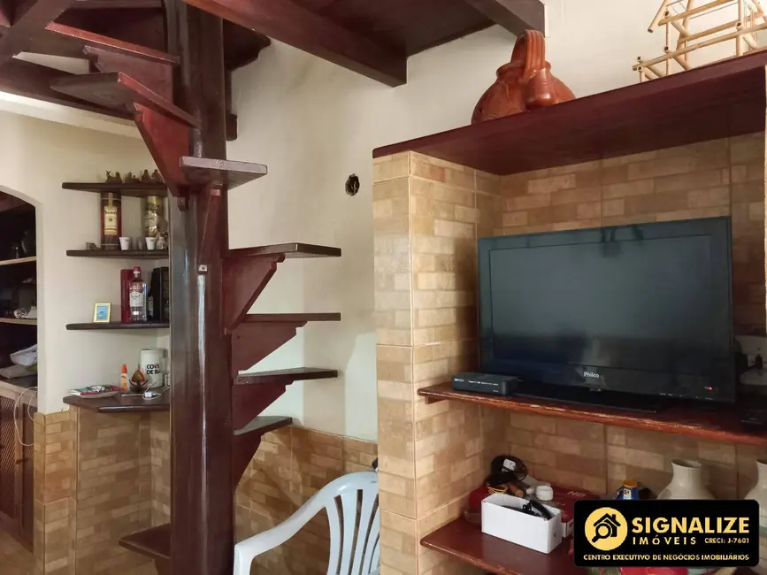 Foto 1 de Casa de Condomínio com 3 quartos à venda, 100m2 em Ogiva, Cabo Frio - RJ