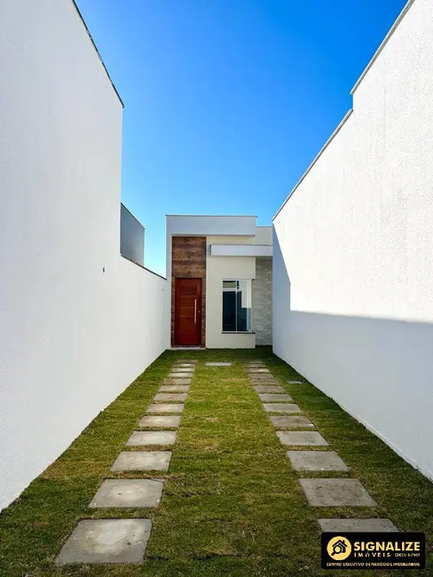 Foto 1 de Casa com 2 quartos à venda, 140m2 em Cabo Frio - RJ