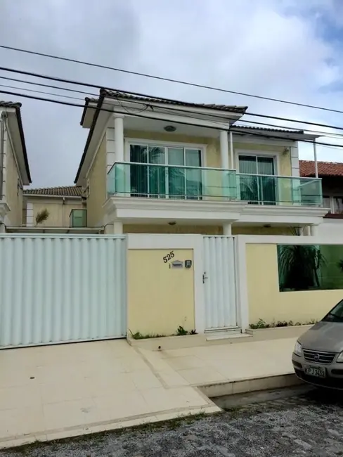 Foto 1 de Casa de Condomínio com 3 quartos para alugar, 170m2 em Peró, Cabo Frio - RJ