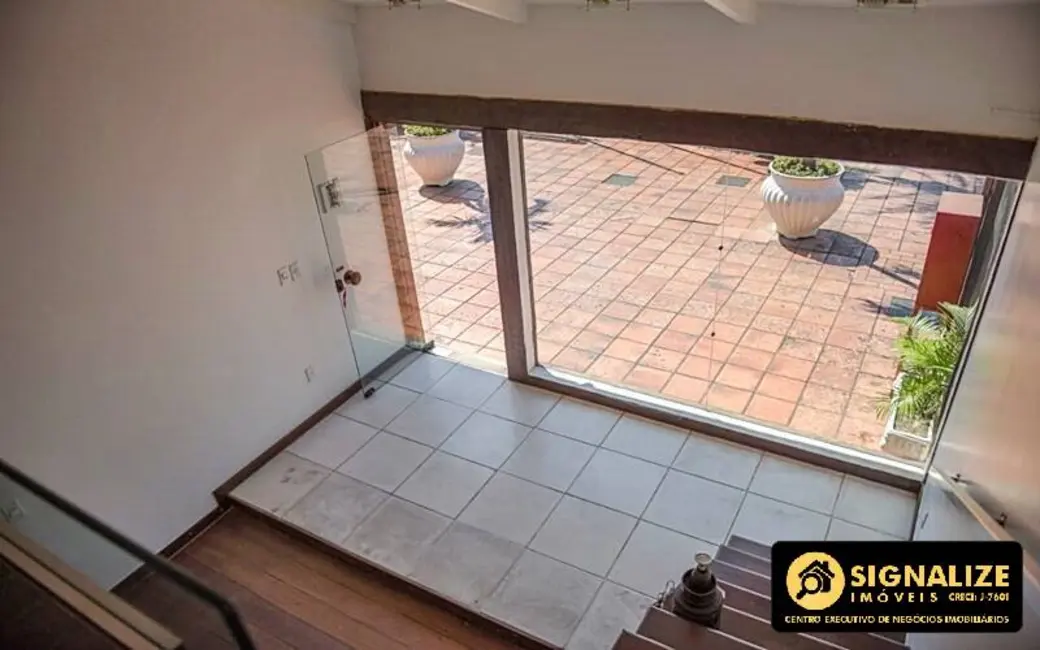 Foto 4 de Sala Comercial à venda, 30m2 em Centro, Cabo Frio - RJ