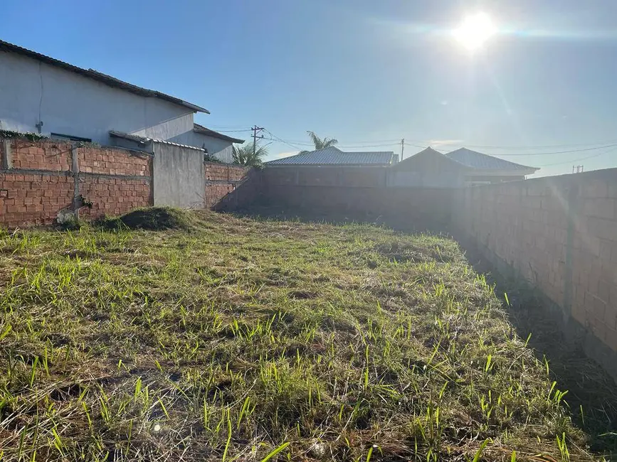 Terreno / Lote à venda, 360m2 em Base Aero Naval, Sao Pedro Da Aldeia - RJ - imagem 6 Foto 6 de Terreno / Lote à venda, 360m2 em Base Aero Naval, Sao Pedro Da Aldeia - RJ