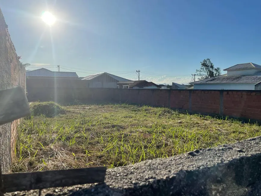 Terreno / Lote à venda, 360m2 em Base Aero Naval, Sao Pedro Da Aldeia - RJ - imagem 3 Foto 3 de Terreno / Lote à venda, 360m2 em Base Aero Naval, Sao Pedro Da Aldeia - RJ