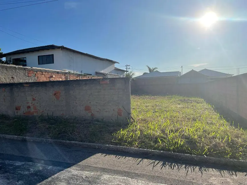 Terreno / Lote à venda, 360m2 em Base Aero Naval, Sao Pedro Da Aldeia - RJ - imagem 5 Foto 5 de Terreno / Lote à venda, 360m2 em Base Aero Naval, Sao Pedro Da Aldeia - RJ