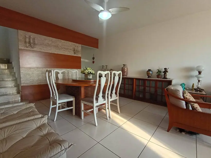 Foto 7 de Apartamento com 4 quartos à venda em Vila Nova, Cabo Frio - RJ
