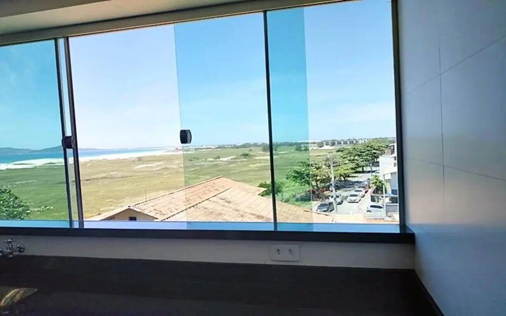 Foto 6 de Cobertura com 4 quartos à venda, 220m2 em Cabo Frio - RJ