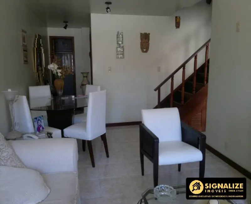 Foto 3 de Casa de Condomínio com 3 quartos à venda, 137m2 em Portinho, Cabo Frio - RJ