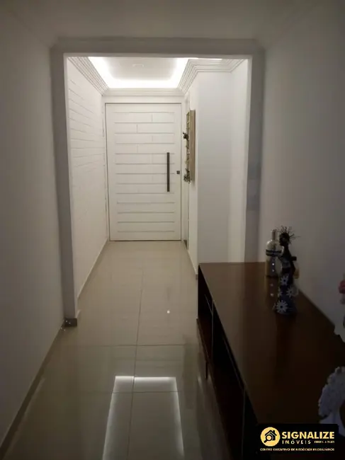 Apartamento com 4 quartos à venda, 150m2 em Centro, Cabo Frio - RJ - imagem 6 Foto 6 de Apartamento com 4 quartos à venda, 150m2 em Centro, Cabo Frio - RJ