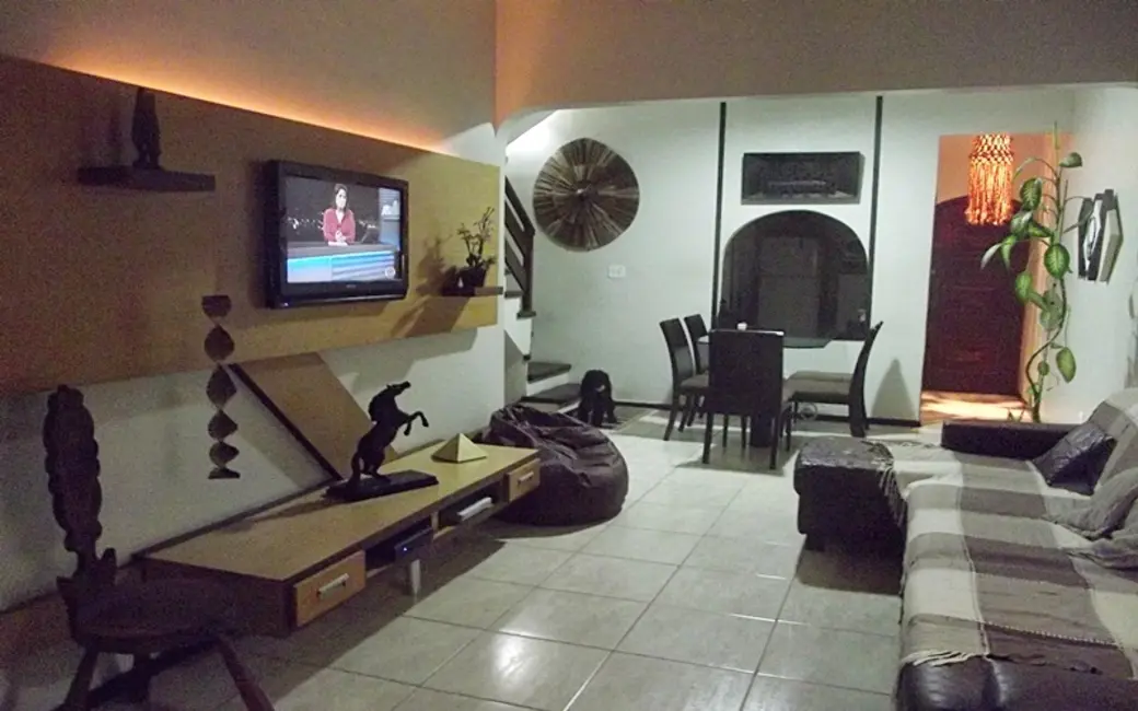 Foto 8 de Cobertura com 3 quartos à venda, 138m2 em Algodoal, Cabo Frio - RJ