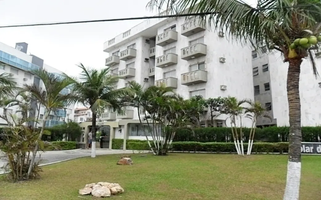 Foto 2 de Cobertura com 3 quartos à venda, 138m2 em Algodoal, Cabo Frio - RJ