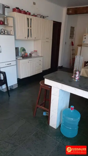 Casa com 5 quartos à venda, 302m2 em Poço Fundo, Sao Pedro Da Aldeia - RJ - imagem 8 Foto 8 de Casa com 5 quartos à venda, 302m2 em Poço Fundo, Sao Pedro Da Aldeia - RJ