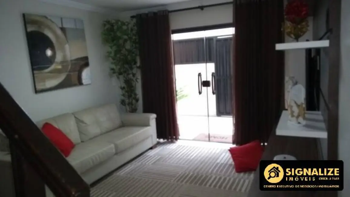 Foto 3 de Casa com 3 quartos à venda, 600m2 em Jardim Caiçara, Cabo Frio - RJ