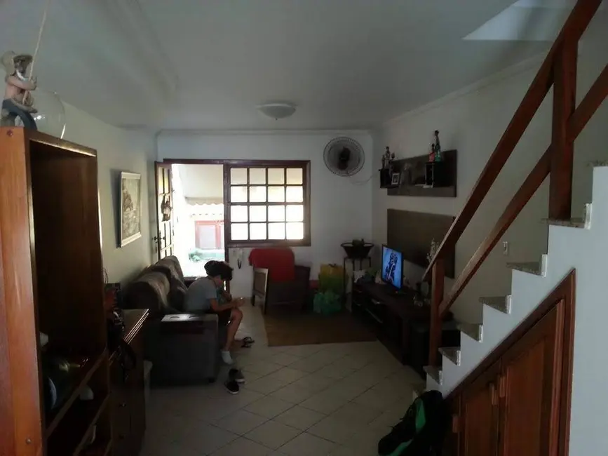 Foto 5 de Casa de Condomínio com 3 quartos à venda, 73m2 em Ogiva, Cabo Frio - RJ