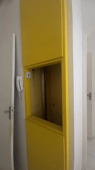 Loja para alugar, 70m2 em Centro, Cabo Frio - RJ - imagem 5 Foto 5 de Loja para alugar, 70m2 em Centro, Cabo Frio - RJ