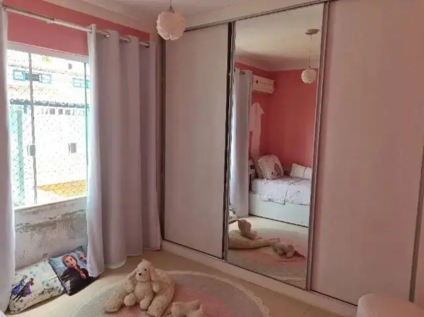 Foto 8 de Casa com 4 quartos à venda, 100m2 em Portinho, Cabo Frio - RJ