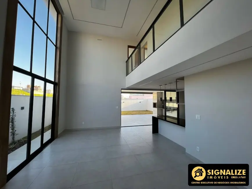 Casa com 4 quartos à venda, 325m2 em Nova São Pedro, Sao Pedro Da Aldeia - RJ - imagem 8 Foto 8 de Casa com 4 quartos à venda, 325m2 em Nova São Pedro, Sao Pedro Da Aldeia - RJ