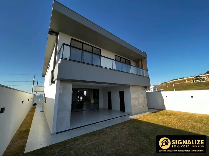 Casa com 4 quartos à venda, 325m2 em Nova São Pedro, Sao Pedro Da Aldeia - RJ - imagem 4 Foto 4 de Casa com 4 quartos à venda, 325m2 em Nova São Pedro, Sao Pedro Da Aldeia - RJ