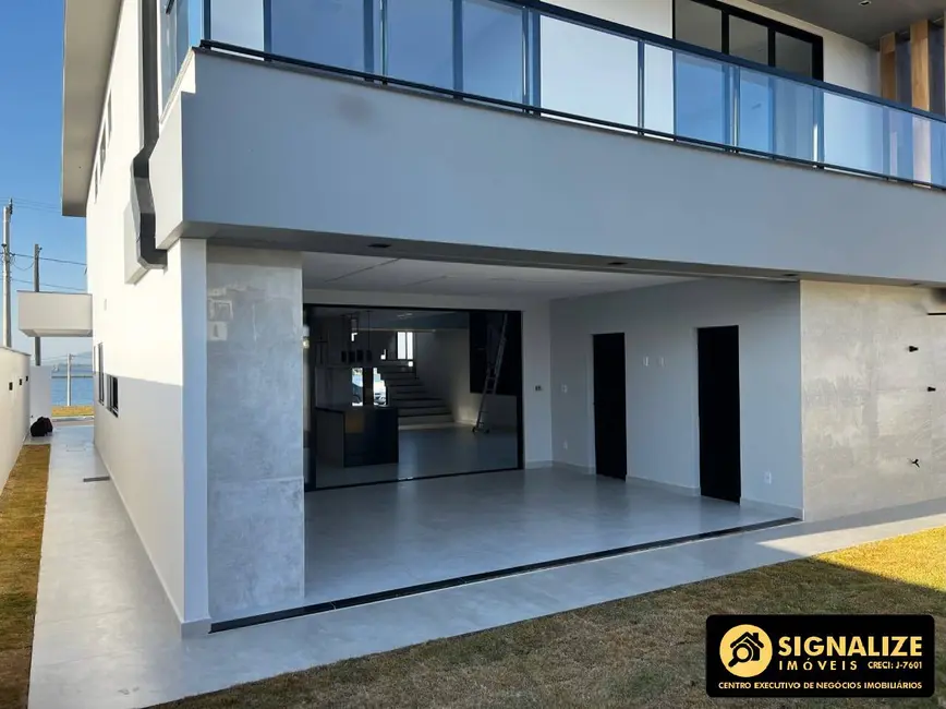 Casa com 4 quartos à venda, 325m2 em Nova São Pedro, Sao Pedro Da Aldeia - RJ - imagem 5 Foto 5 de Casa com 4 quartos à venda, 325m2 em Nova São Pedro, Sao Pedro Da Aldeia - RJ