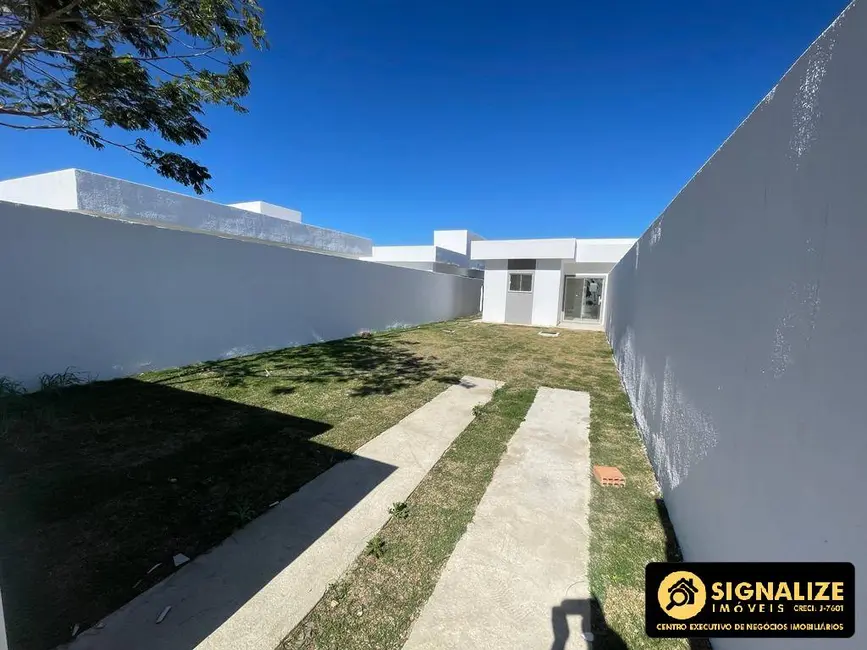 Foto 1 de Casa com 2 quartos à venda, 200m2 em Parque Balneário São Francisco, Cabo Frio - RJ