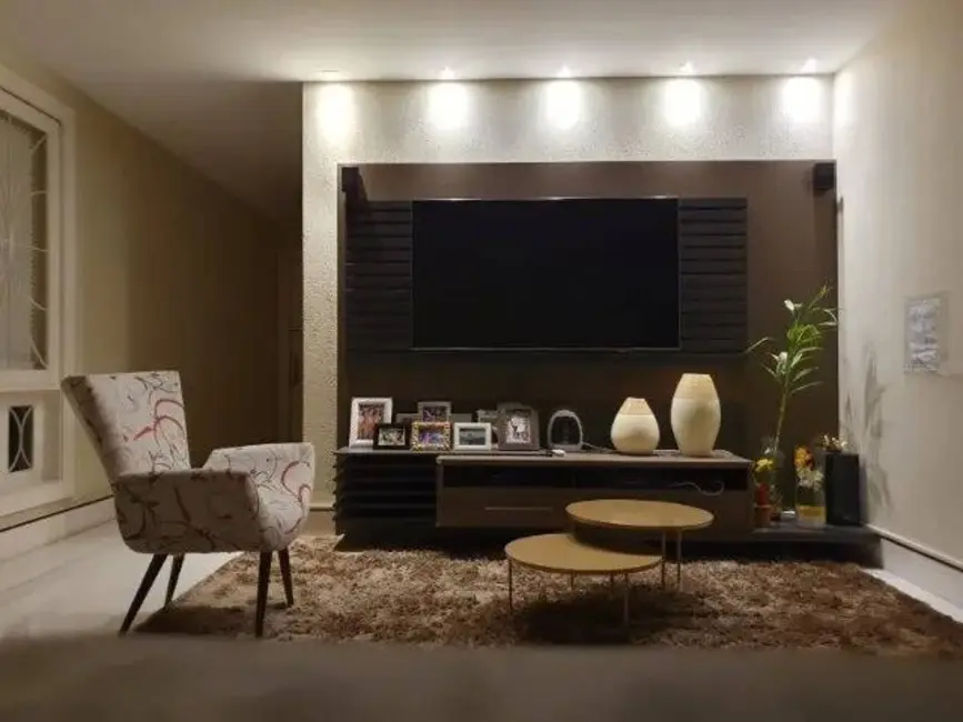 Foto 1 de Casa com 3 quartos à venda, 108m2 em Vila Nova, Cabo Frio - RJ