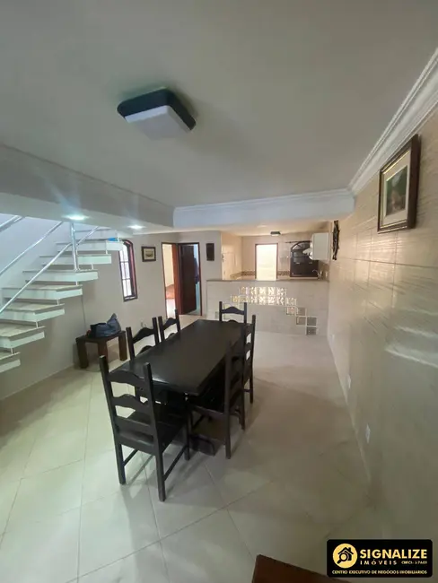 Foto 4 de Casa com 4 quartos à venda, 180m2 em Vila Blanche, Cabo Frio - RJ