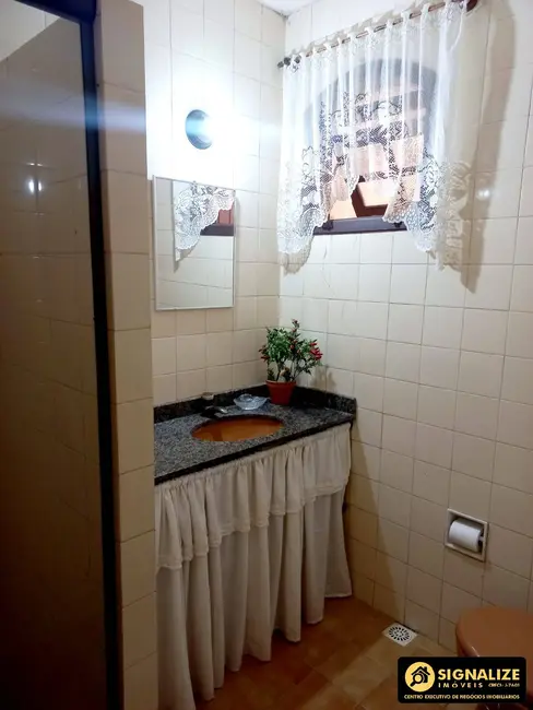 Casa de Condomínio com 3 quartos à venda, 100m2 em Ogiva, Cabo Frio - RJ - imagem 8 Foto 8 de Casa de Condomínio com 3 quartos à venda, 100m2 em Ogiva, Cabo Frio - RJ