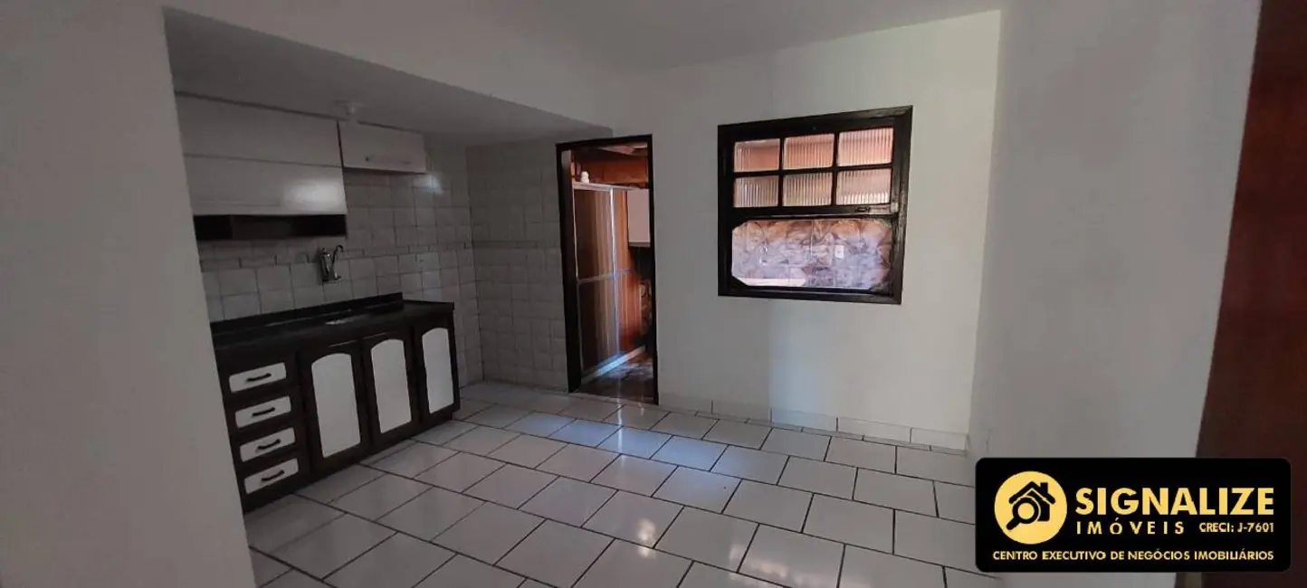 Foto 2 de Casa de Condomínio com 2 quartos à venda, 80m2 em Jardim Olinda, Cabo Frio - RJ