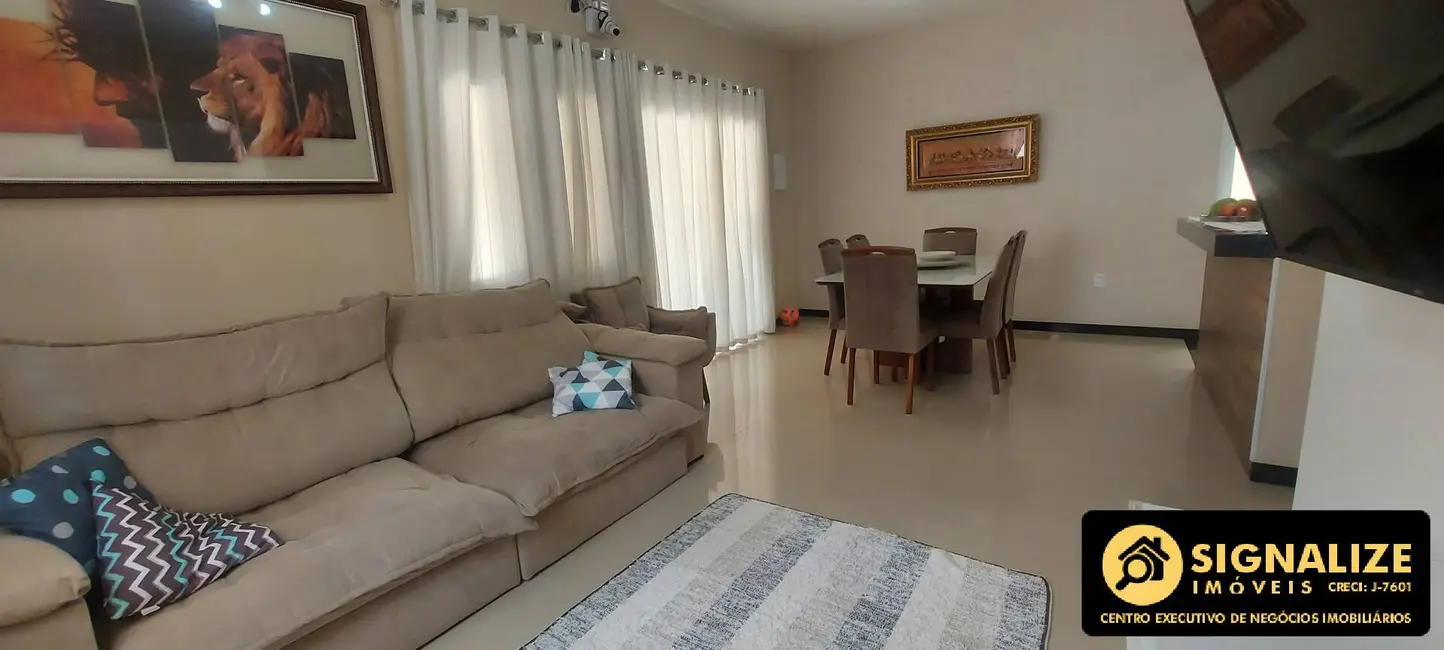 Casa de Condomínio com 3 quartos à venda, 110m2 em Long Beach (Tamoios), Cabo Frio - RJ - imagem 9 Foto 9 de Casa de Condomínio com 3 quartos à venda, 110m2 em Long Beach (Tamoios), Cabo Frio - RJ