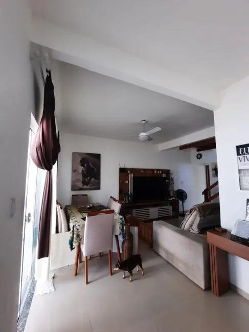 Foto 6 de Sobrado com 3 quartos à venda, 107m2 em Peró, Cabo Frio - RJ