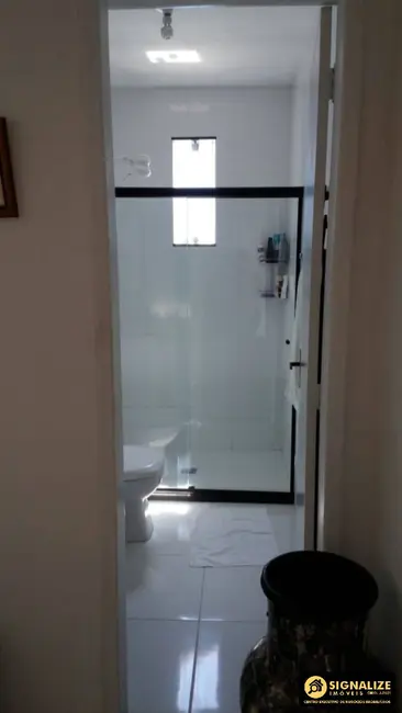 Foto 9 de Casa de Condomínio com 2 quartos à venda, 75m2 em São Francisco, Cabo Frio - RJ