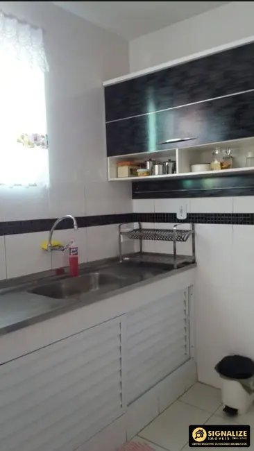 Foto 3 de Casa de Condomínio com 2 quartos à venda, 75m2 em São Francisco, Cabo Frio - RJ