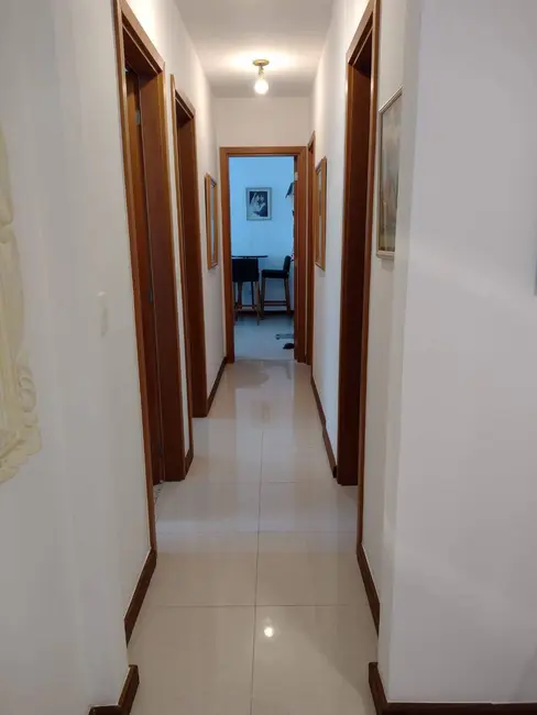 Foto 6 de Apartamento com 4 quartos à venda, 156m2 em São Bento, Cabo Frio - RJ