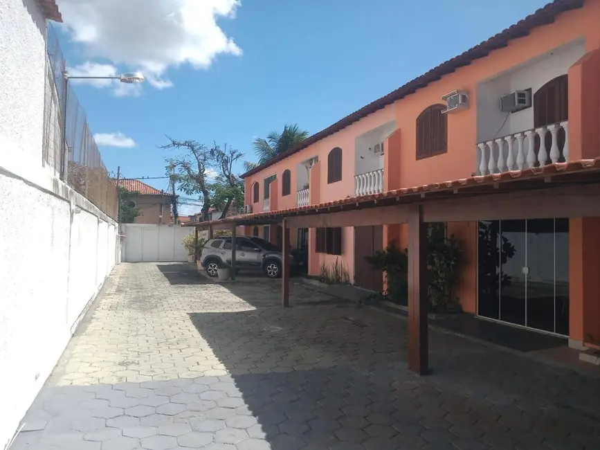 Foto 2 de Casa de Condomínio com 3 quartos à venda, 90m2 em Jardim Flamboyant, Cabo Frio - RJ