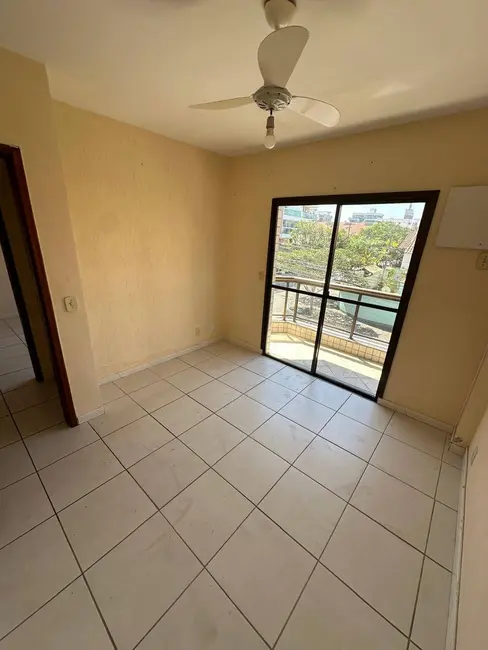 Foto 6 de Apartamento com 3 quartos para alugar, 100m2 em Braga, Cabo Frio - RJ