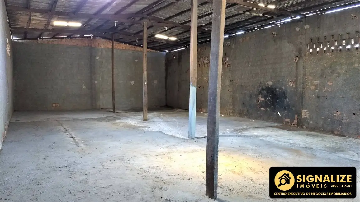 Armazém / Galpão para alugar, 400m2 em Jardim Peró, Cabo Frio - RJ - imagem 3 Foto 3 de Armazém / Galpão para alugar, 400m2 em Jardim Peró, Cabo Frio - RJ