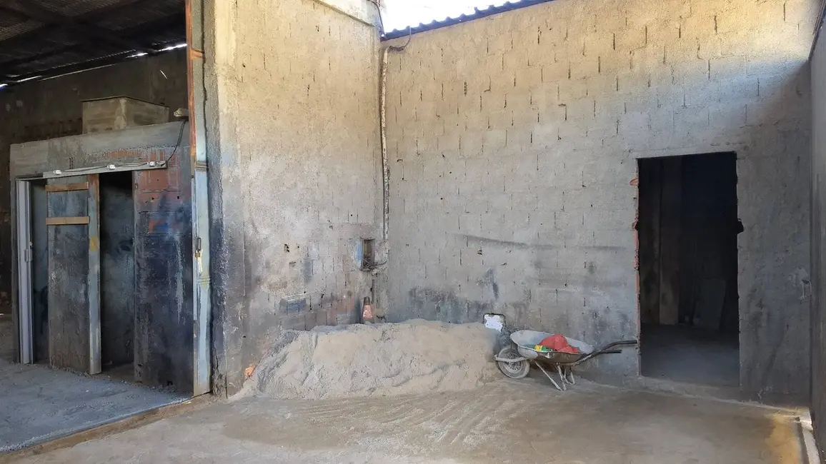 Foto 5 de Armazém / Galpão para alugar, 400m2 em Jardim Peró, Cabo Frio - RJ