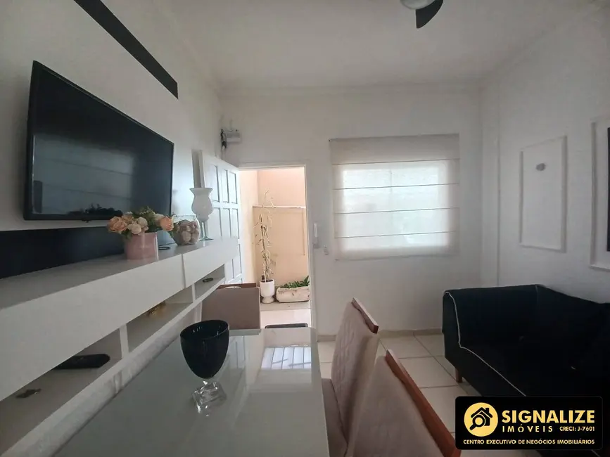 Foto 1 de Apartamento com 1 quarto à venda, 45m2 em Praia do Siqueira, Cabo Frio - RJ