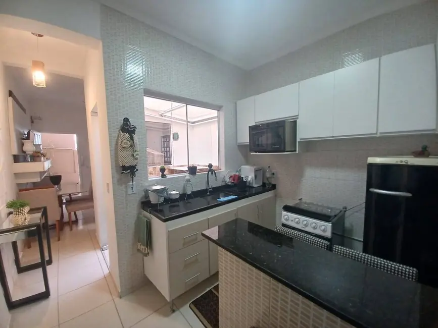 Foto 6 de Apartamento com 1 quarto à venda, 45m2 em Praia do Siqueira, Cabo Frio - RJ