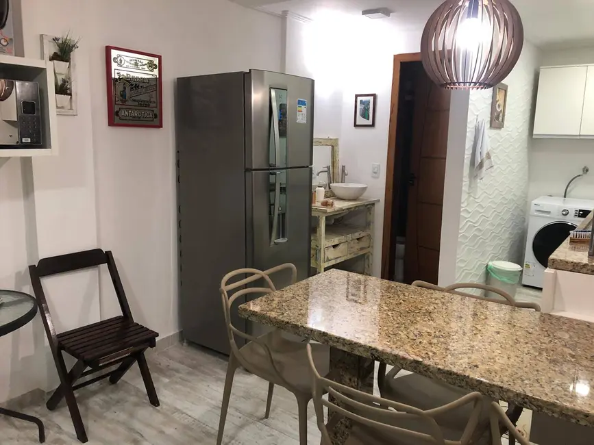 Foto 3 de Casa de Condomínio com 2 quartos à venda, 60m2 em Portinho, Cabo Frio - RJ