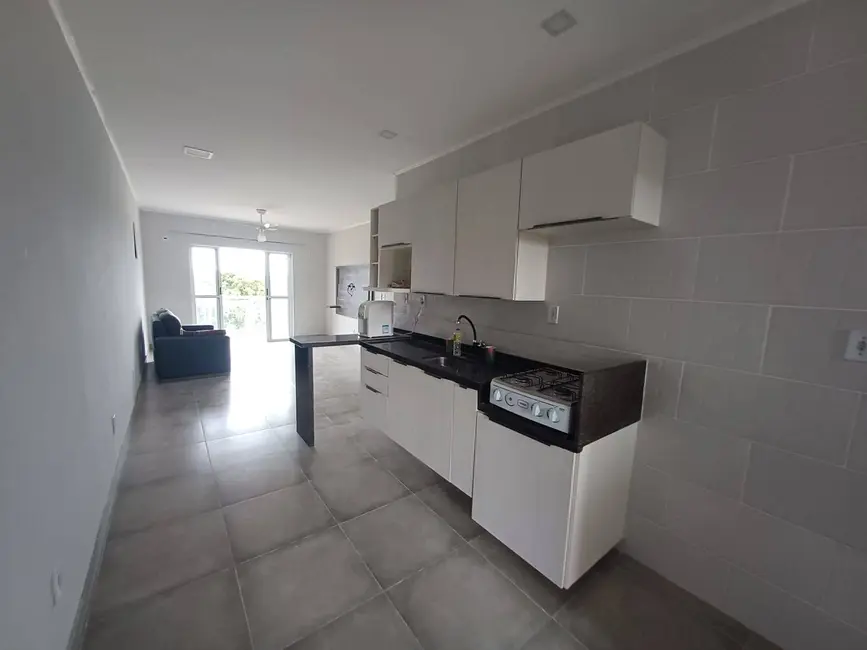 Foto 8 de Apartamento com 2 quartos à venda, 70m2 em Cabo Frio - RJ