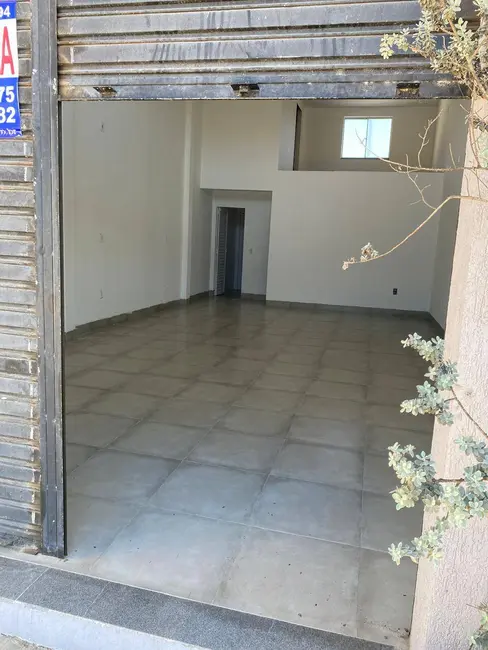 Foto 2 de Loja à venda, 40m2 em Cabo Frio - RJ