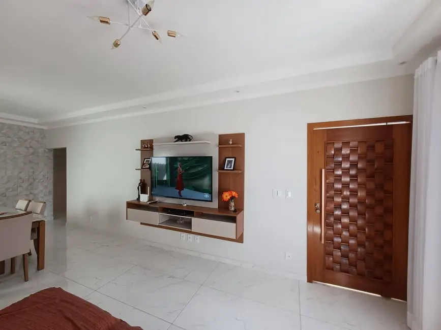 Foto 7 de Casa de Condomínio com 3 quartos à venda, 300m2 em Peró, Cabo Frio - RJ
