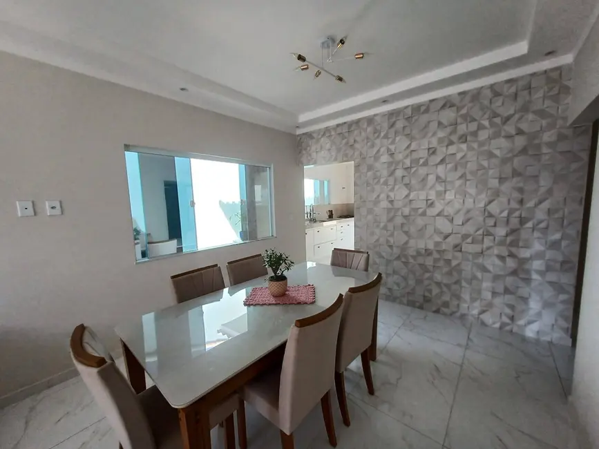 Foto 9 de Casa de Condomínio com 3 quartos à venda, 300m2 em Peró, Cabo Frio - RJ