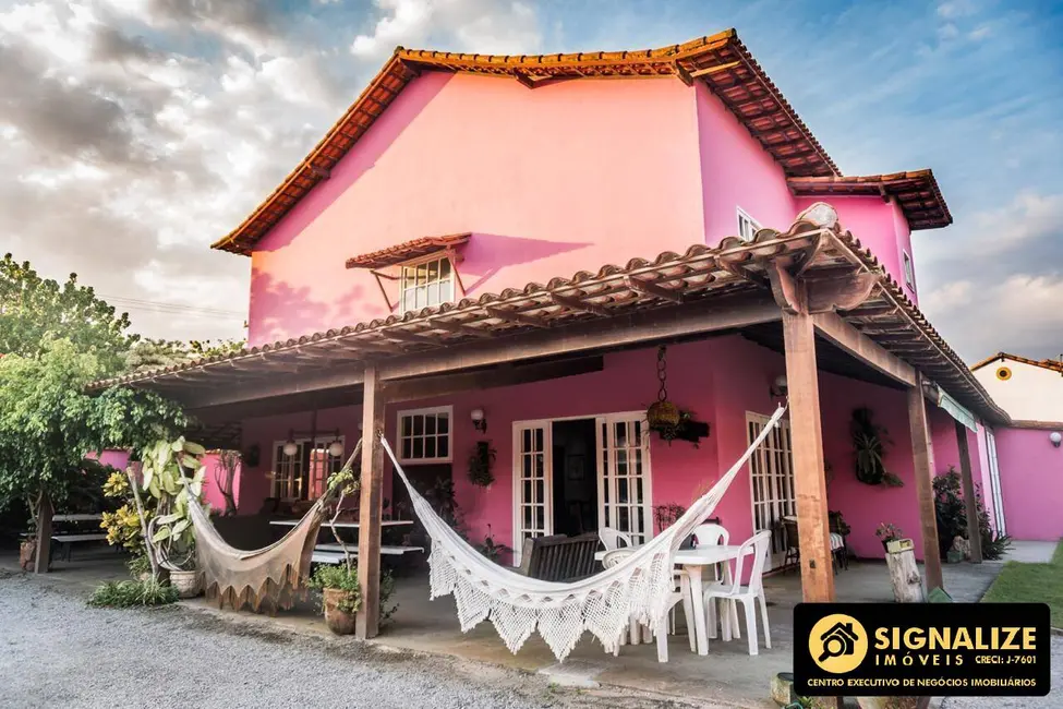 Foto 2 de Casa com 7 quartos à venda, 900m2 em Miguel Couto, Cabo Frio - RJ