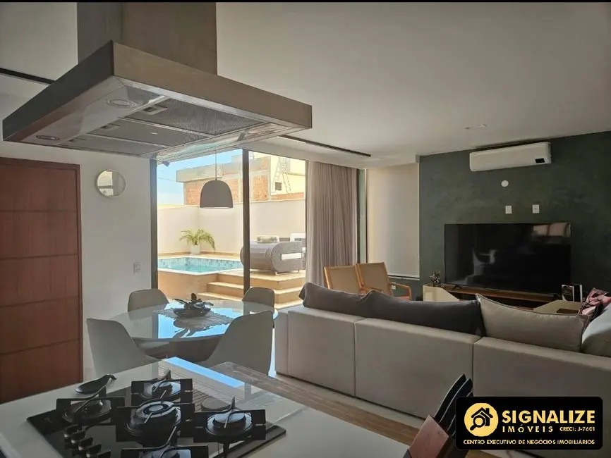 Foto 9 de Casa de Condomínio com 4 quartos à venda, 252m2 em Ogiva, Cabo Frio - RJ