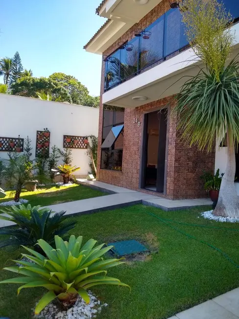 Foto 2 de Casa de Condomínio com 3 quartos à venda, 200m2 em Praia do Siqueira, Cabo Frio - RJ