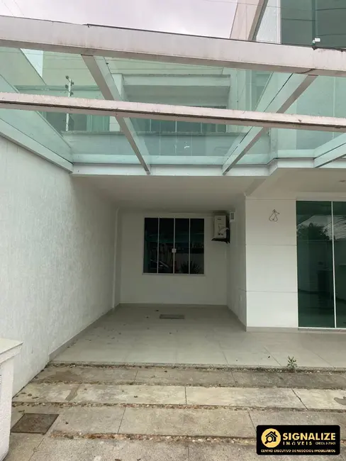 Foto 1 de Casa com 4 quartos à venda, 175m2 em Portinho, Cabo Frio - RJ