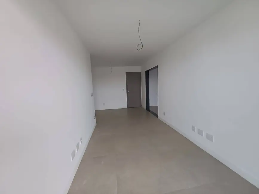 Foto 8 de Apartamento com 3 quartos à venda, 105m2 em Algodoal, Cabo Frio - RJ