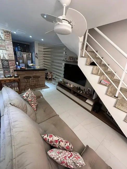 Foto 5 de Cobertura com 2 quartos à venda, 151m2 em Centro, Cabo Frio - RJ