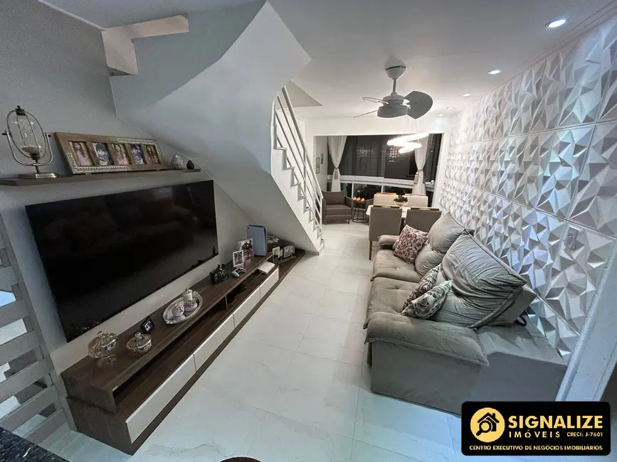 Cobertura com 2 quartos à venda, 151m2 em Centro, Cabo Frio - RJ - imagem 3 Foto 3 de Cobertura com 2 quartos à venda, 151m2 em Centro, Cabo Frio - RJ