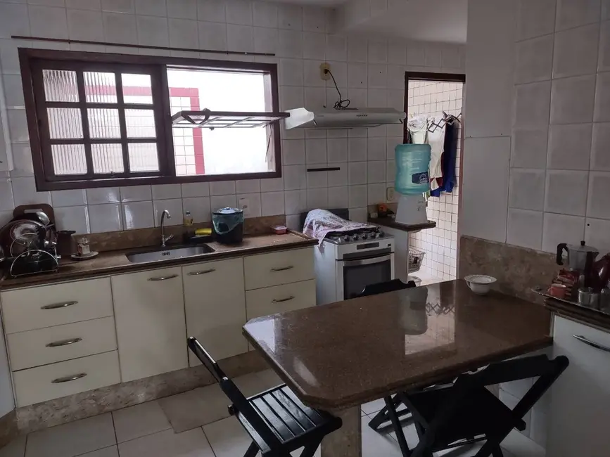 Foto 7 de Casa de Condomínio com 2 quartos à venda, 98m2 em Palmeiras, Cabo Frio - RJ